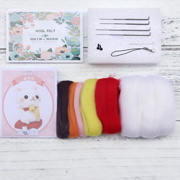 Wool Needle Felting - Maneki-neko Keychain - Picture 5 of 5